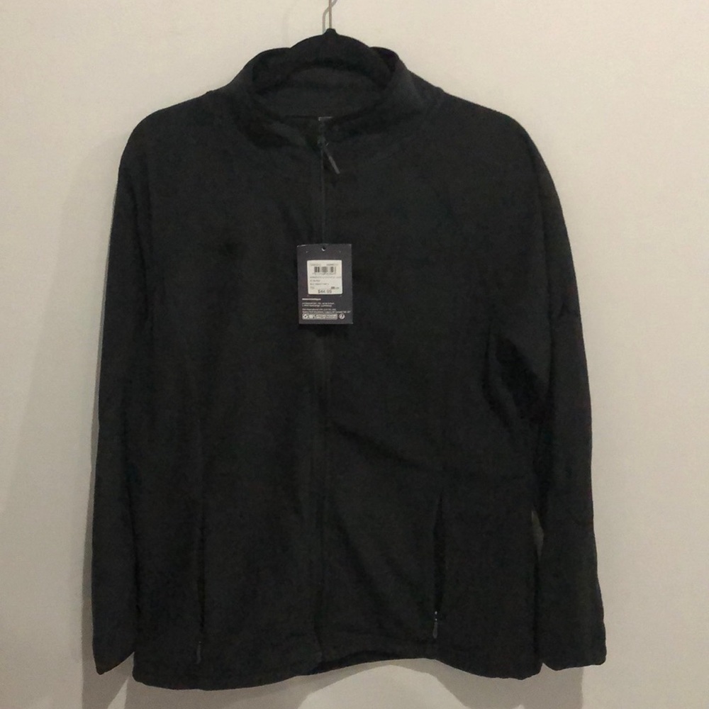Mckinley size large black classic style  fleece jacket tailored fit